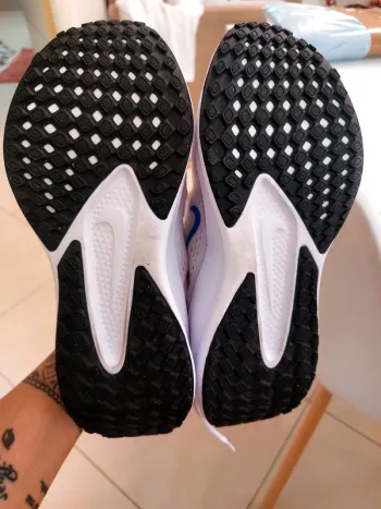 Tweedehands Nike Running Shoes Donna bike — afbeelding 8 van 9