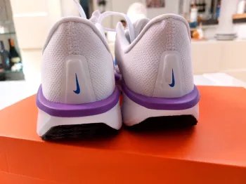 Tweedehands Nike Running Shoes Donna bike — afbeelding 4 van 9