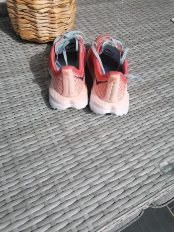 Hoka Match 5 bike d'occasion — image 3 sur 9