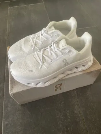 Used On Running Shoes bike — image 2 of 6