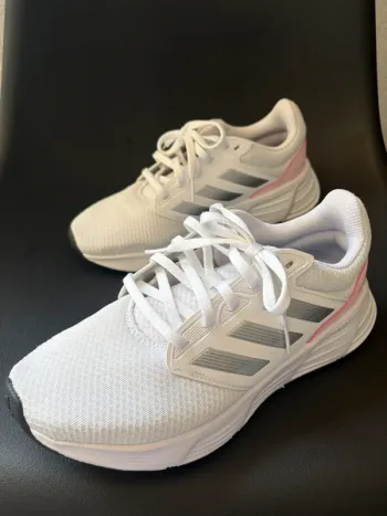 Gebrauchtes Adidas Cloudfoam Running bike — Bild 4 von 8
