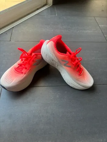 Used New Balance Fresh Foam bike — image 2 of 4
