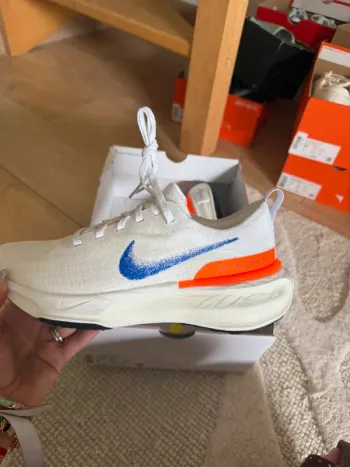 Used Nike Invincible RN FP bike