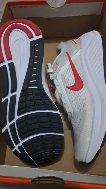 Used Nike Air Zoom Structure 24 bike