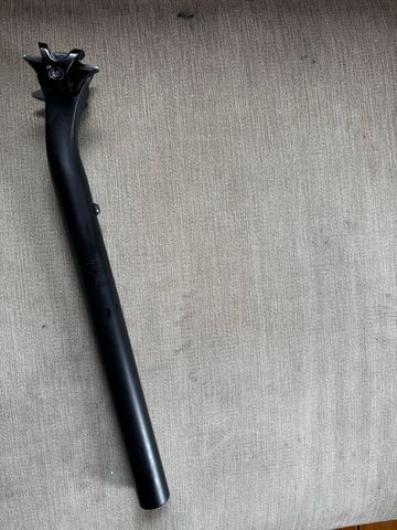 Brugt Fara Seatpost 2026 bike — billede 3 af 6