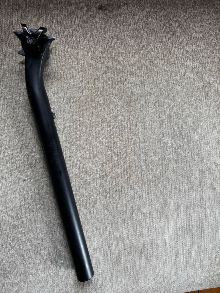 Brugt Fara Seatpost 2026 bike — billede 3 af 6