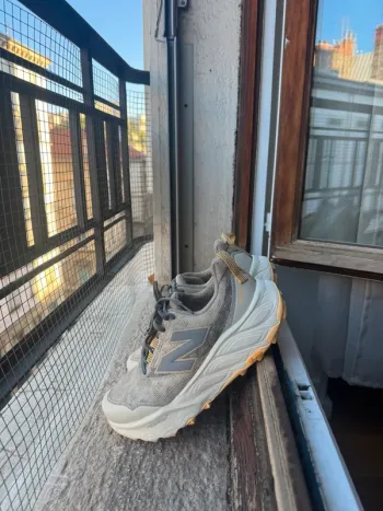 Used New Balance Fresh Foam x Hierro V9 bike