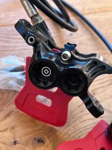 Used Hope RX4+ Postmount bike — image 11 of 16