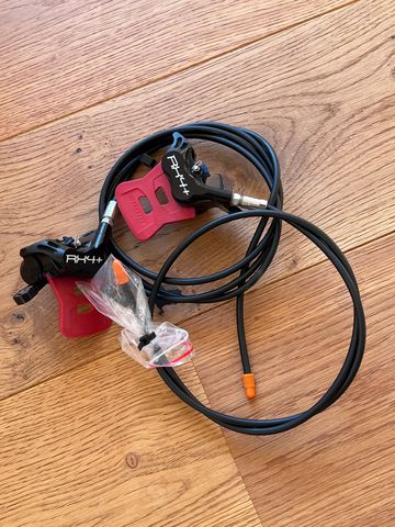 Used Hope RX4+ Postmount bike — image 16 of 16