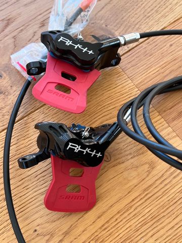 Used Hope RX4+ Postmount bike — image 2 of 16