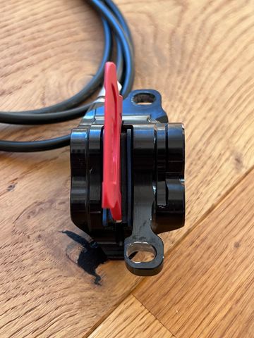 Used Hope RX4+ Postmount bike — image 6 of 16