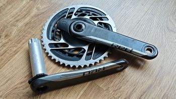 Brugt Sram Red Crankset 48x35 2024 Drivetrain & Pedals