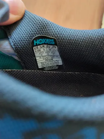 Used Hoka Speedgoat 6 bike — image 5 of 6