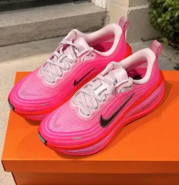 Used Nike ZoomX bike — image 2 of 3