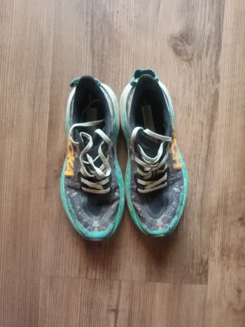 Used Hoka Speedgoat 6 bike