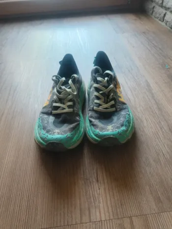 Used Hoka Speedgoat 6 bike — image 4 of 4