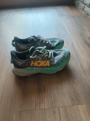 Used Hoka Speedgoat 6 bike — image 3 of 4