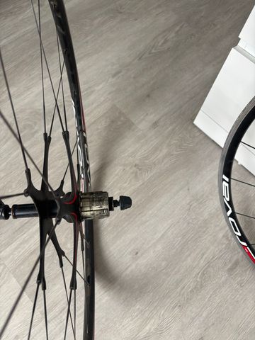 Brugt Roval Alu-Laufradsatz bike — billede 2 af 12