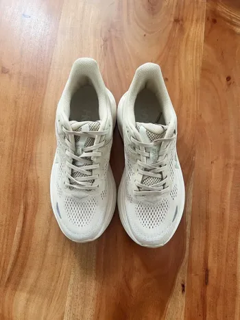 Used Hoka Bondi 9 bike — image 2 of 6