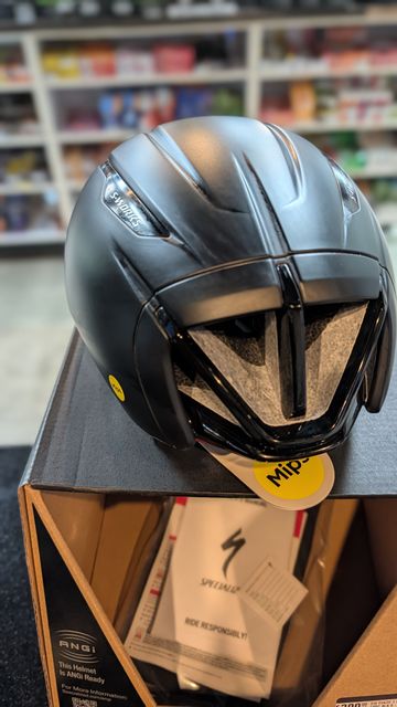Used Specialized Evade 3 Helmet bike — image 3 of 5