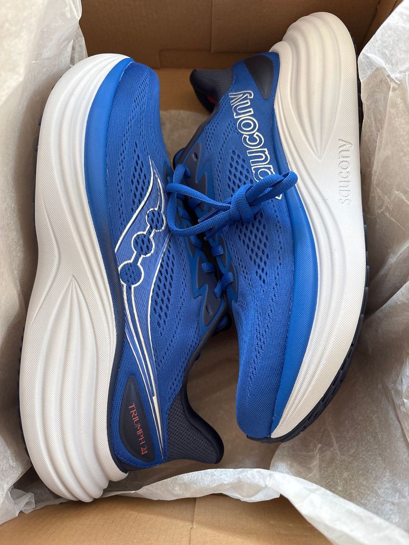 Used Saucony Triumph 24 2026 Running Shoes