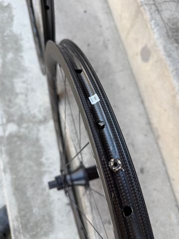 Used Zipp 303 Firecrest 2022 bike — image 8 of 17