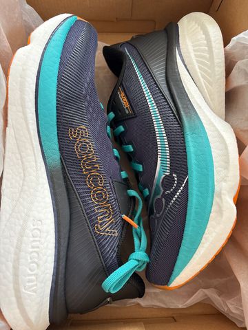 Saucony Endorphin Azura 2026 Running Shoes de segunda mano