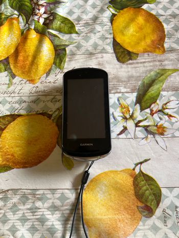 Used Garmin Edge 1040 bike