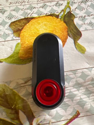 Brugt Garmin Varia bike — billede 1 af 3