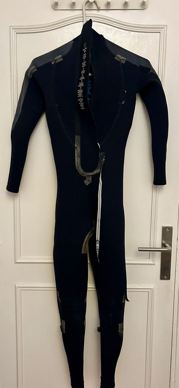 Used Rip Curl Wetsuit Classic bike — image 9 of 11