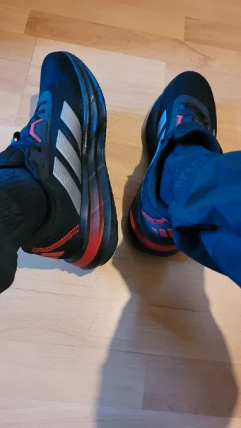 Used Adidas Questar 3 bike — image 4 of 5