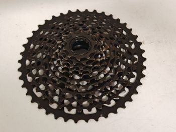 Used Sram X01 XG-1195 X-DOME 11v 10-42T bike