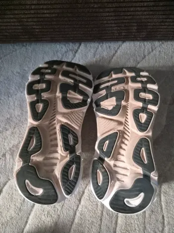 Used Hoka Gaviota 5 bike — image 9 of 9