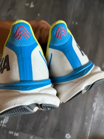 Hoka Clifton 9 bike de segunda mano — imagen 7 de 12