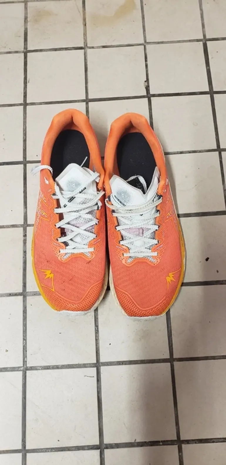 Brugt Asics Fujispeed 2 bike — billede 1 af 3