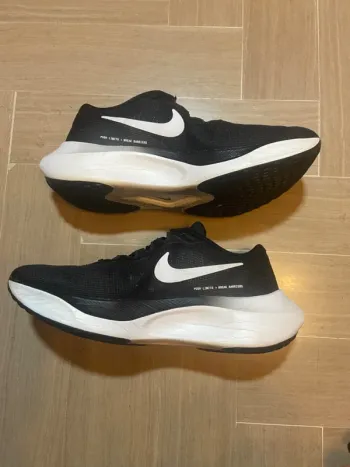 Used Nike Zoom Fly 5 bike — image 2 of 13