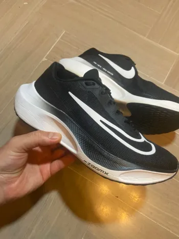 Used Nike Zoom Fly 5 bike — image 3 of 13
