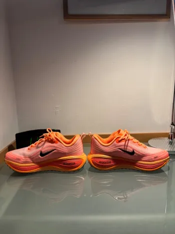 Nike Vomero Plus bike usato — immagine 3 di 6