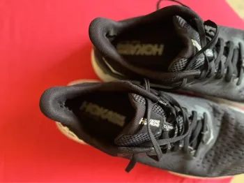 Used Hoka Clifton 7 bike — image 3 of 4