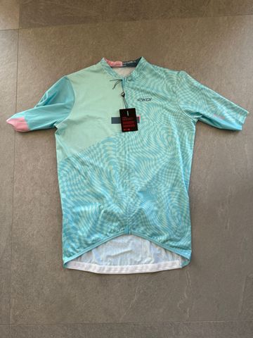 Gebrauchtes Ekoi Perf Graphic Jersey bike — Bild 3 von 4