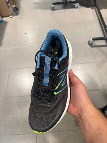 Used New Balance Running Shoes bike — image 3 of 5