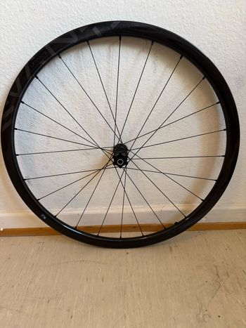 Campagnolo Levante 700C DB 2-Way Fit Wheelset bike de segunda mano