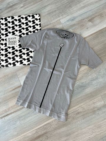 Used Assos Summer P1 Skin Layer 2026 bike — image 1 of 13