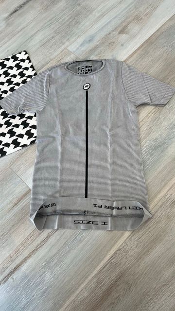 Used Assos Summer P1 Skin Layer 2026 bike — image 6 of 13