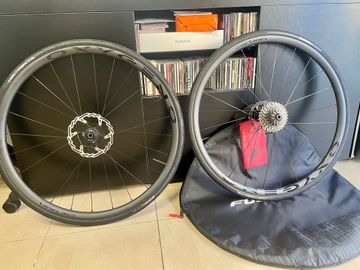 Used Spada oxigeno disco bike — image 1 of 5