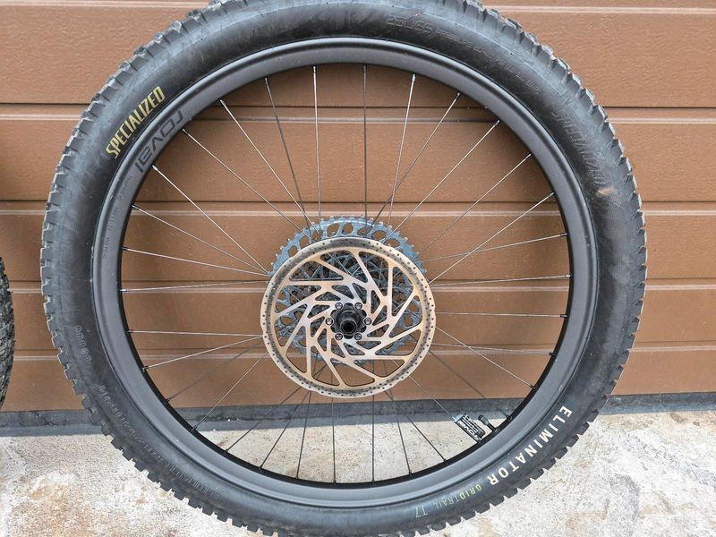 Gebrauchtes Specialized Roval Traverse Carbon HD bike — Bild 4 von 8