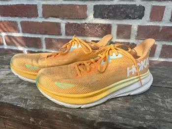 Used Hoka Clifton 9 bike — image 4 of 8