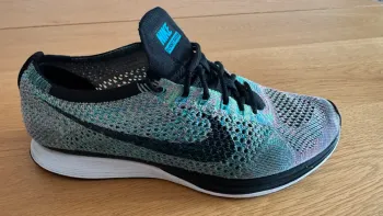 Nike Flyknit Racer bike usato