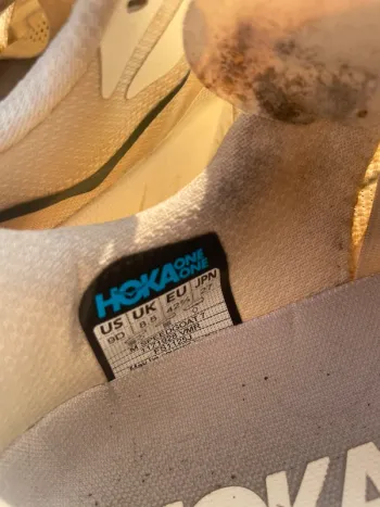 Used Hoka Speedgoat 7 bike — image 2 of 8