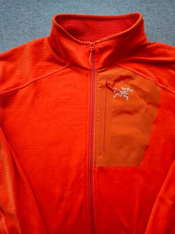 Gebrauchtes Arc’teryx Delta jacket 2022 bike — Bild 2 von 4